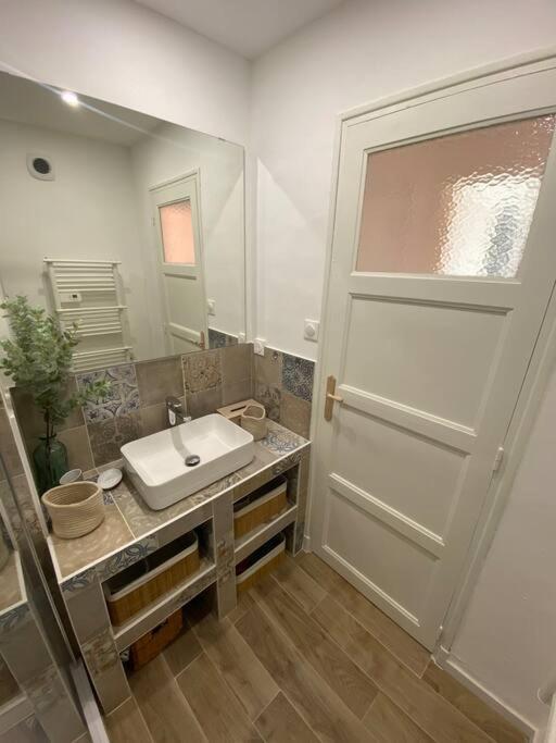 Beau T3 Proche Base Navale Et Ecoles Superieures Apartment Toulon Ngoại thất bức ảnh